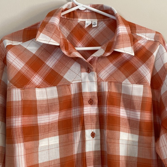 BP Women Orange Plaid Button Down Hi-Low Long Sleeve Shirt Size XS - Picture 3 of 12